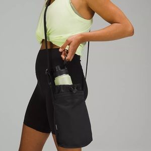 LULULEMON Waterbottle Crossbody NWT